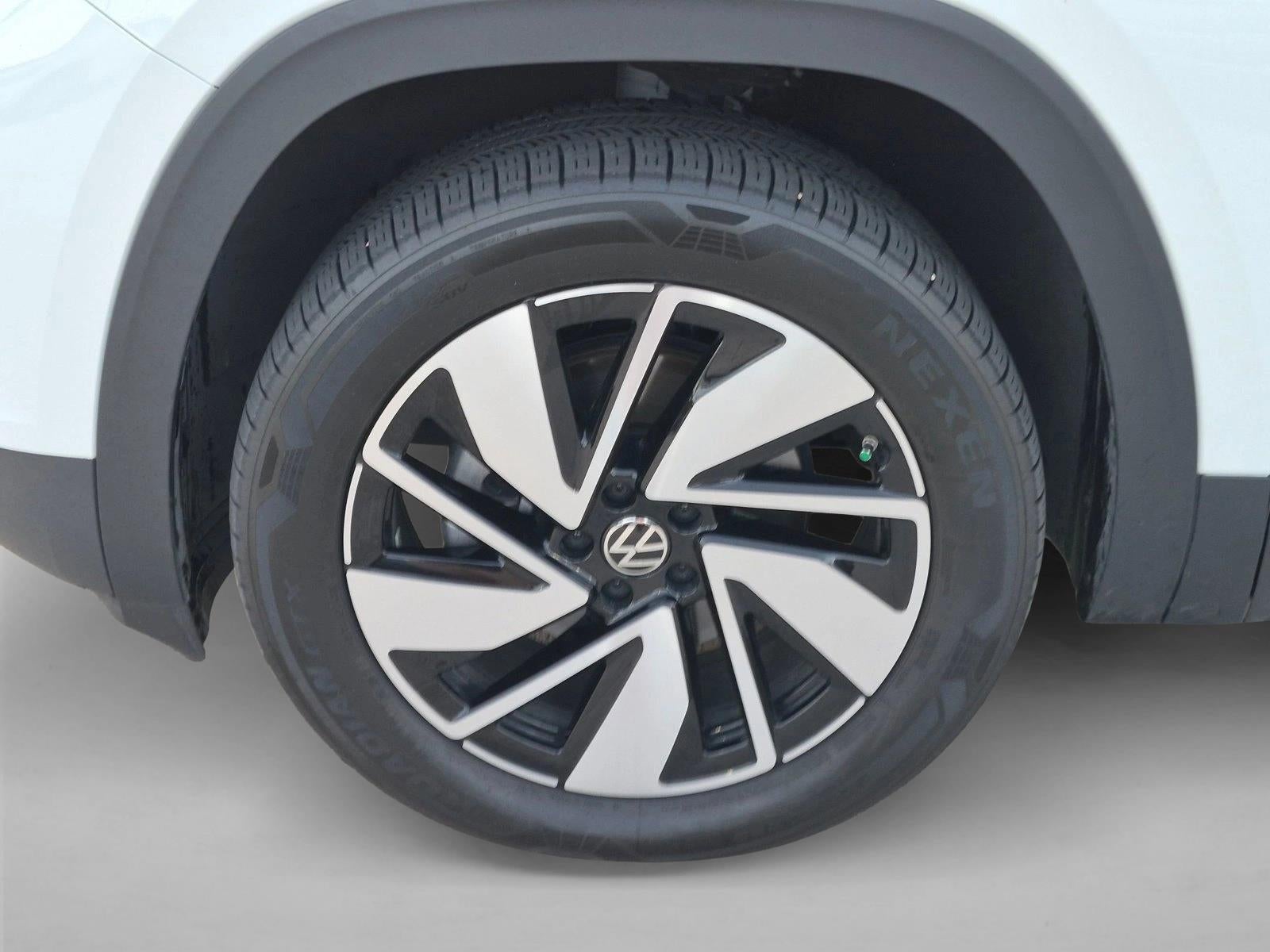 2024 Volkswagen Atlas 2.0T SE w/Technology FWD