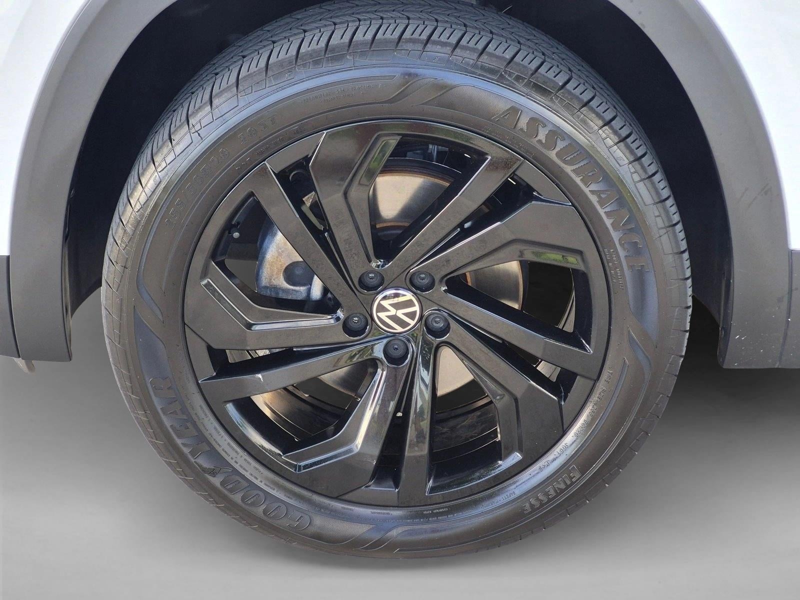2022 Volkswagen Atlas 3.6L V6 SE w/Technology 4MOTION