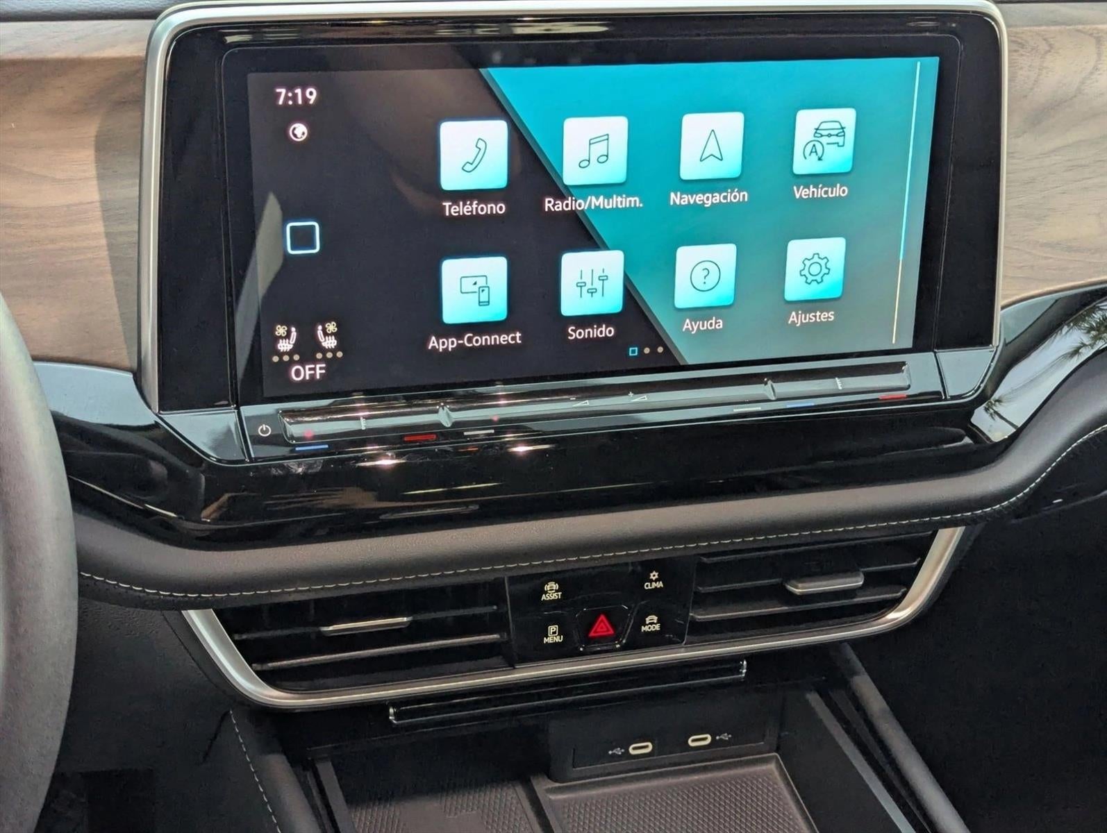 2024 Volkswagen Atlas 2.0T SE w/Technology FWD