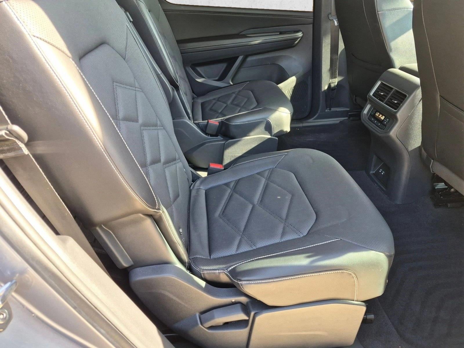 2024 Volkswagen Atlas 2.0T SE w/Technology FWD