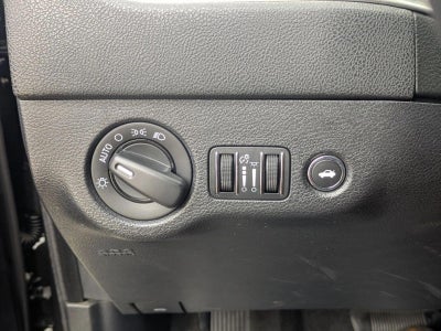 2015 Dodge Charger 4dr Sdn SE RWD