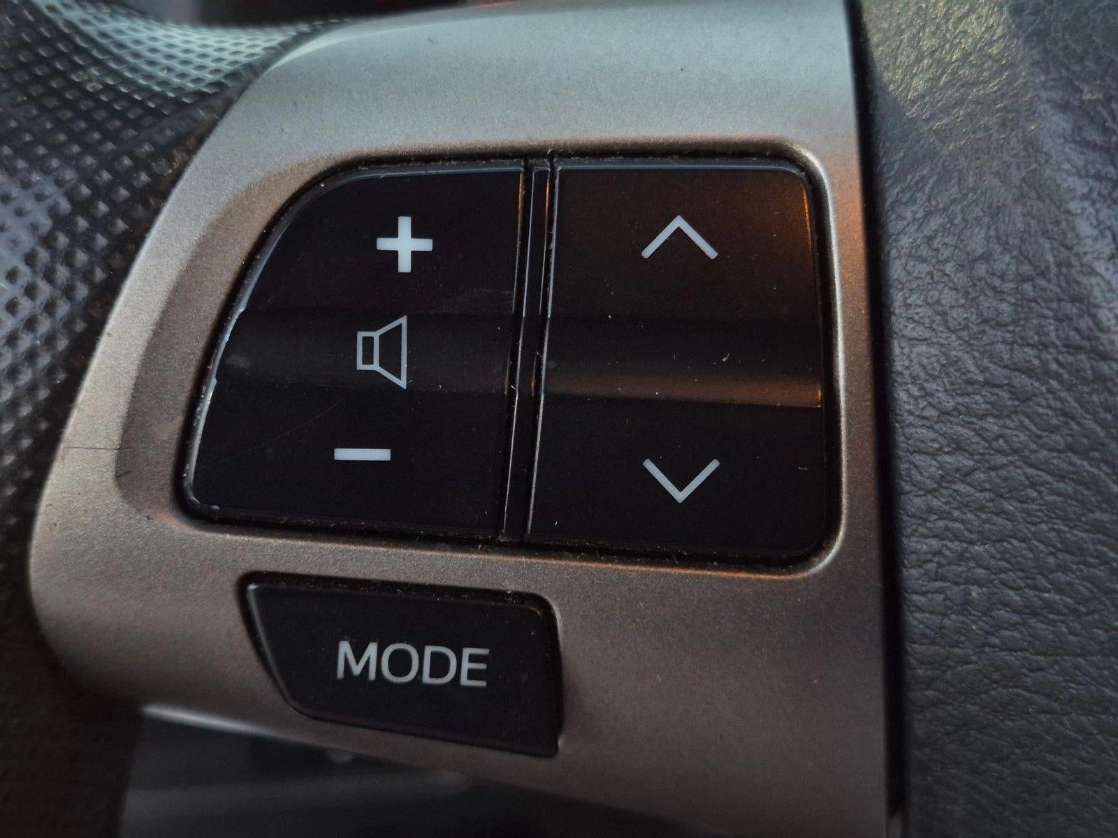2013 Toyota Corolla 4dr Sdn Man S (Natl)