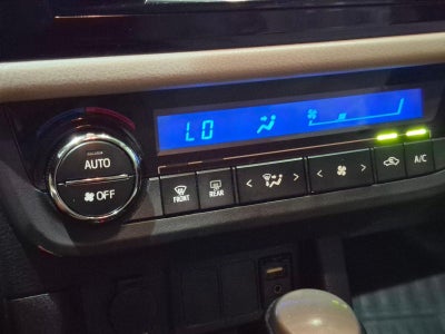 2015 Toyota Corolla 4dr Sdn CVT Auto LE (Natl)
