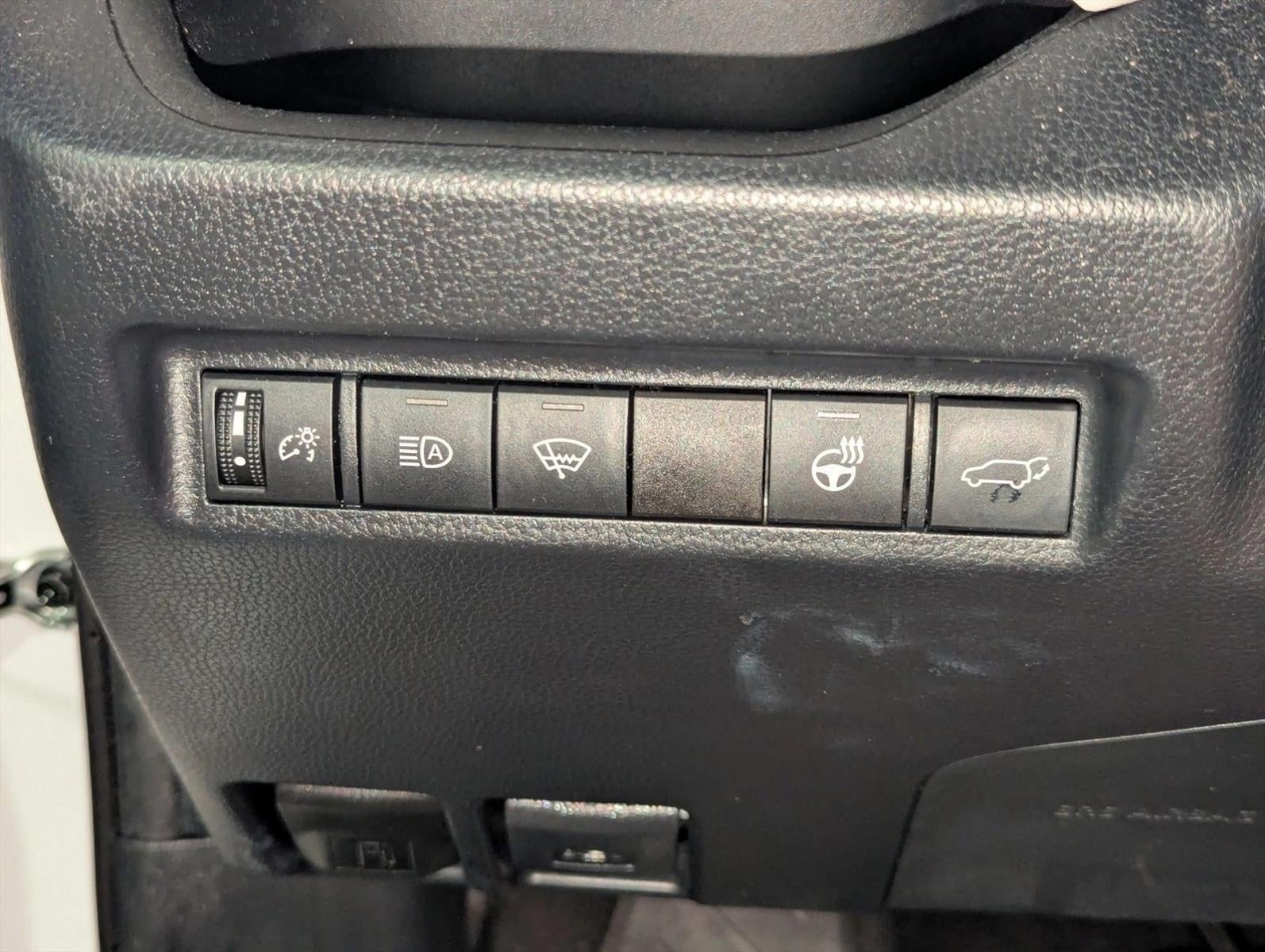 2019 Toyota RAV4 XLE Premium FWD (Natl)