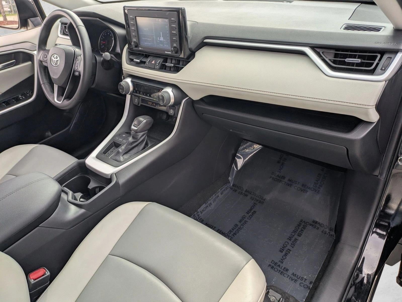 2020 Toyota RAV4 XLE Premium FWD (Natl)