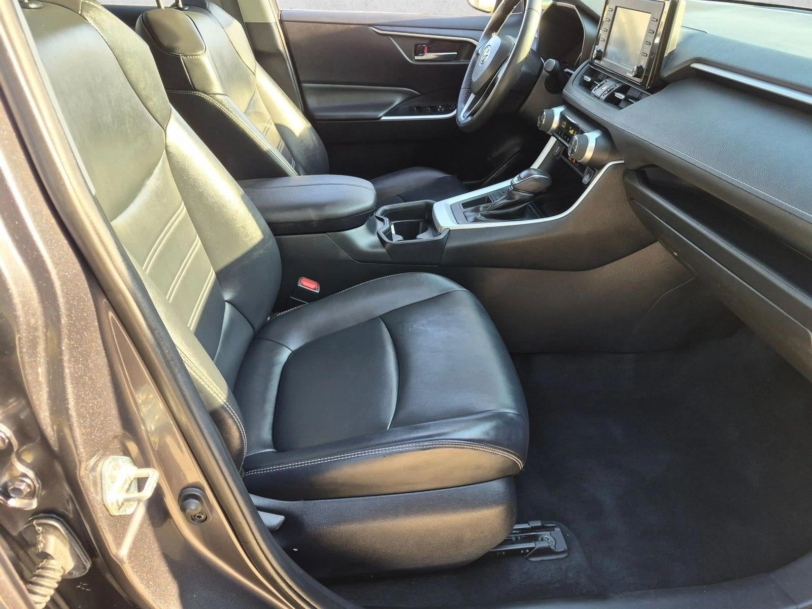 2020 Toyota RAV4 XLE Premium FWD (Natl)