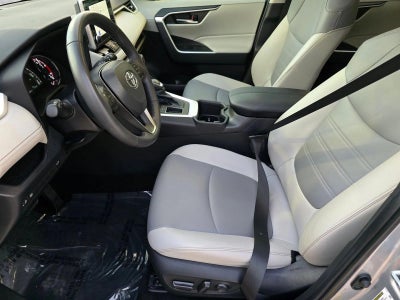 2024 Toyota RAV4 XLE Premium FWD (Natl)