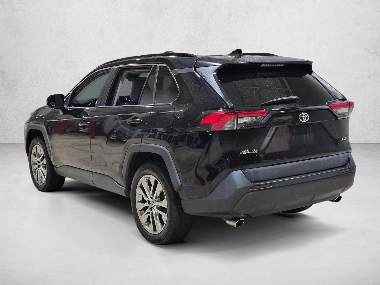 2021 Toyota RAV4 XLE Premium FWD (Natl)