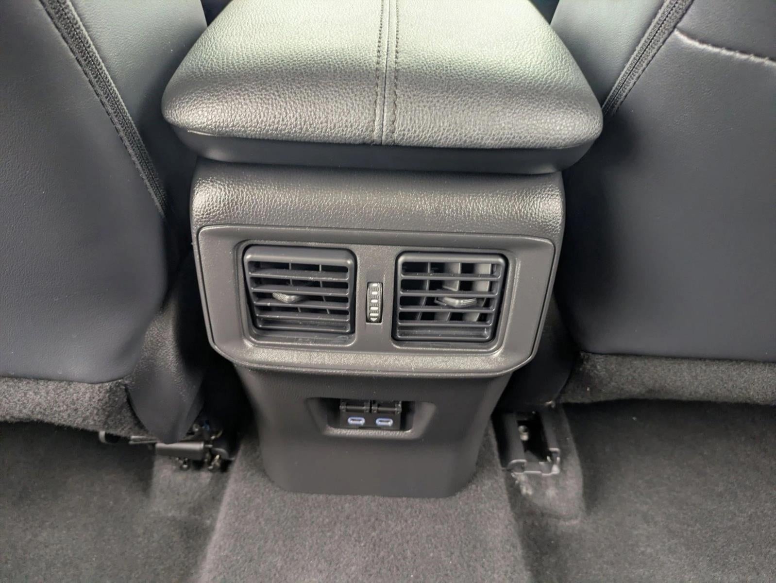 2022 Toyota RAV4 XLE Premium FWD (Natl)