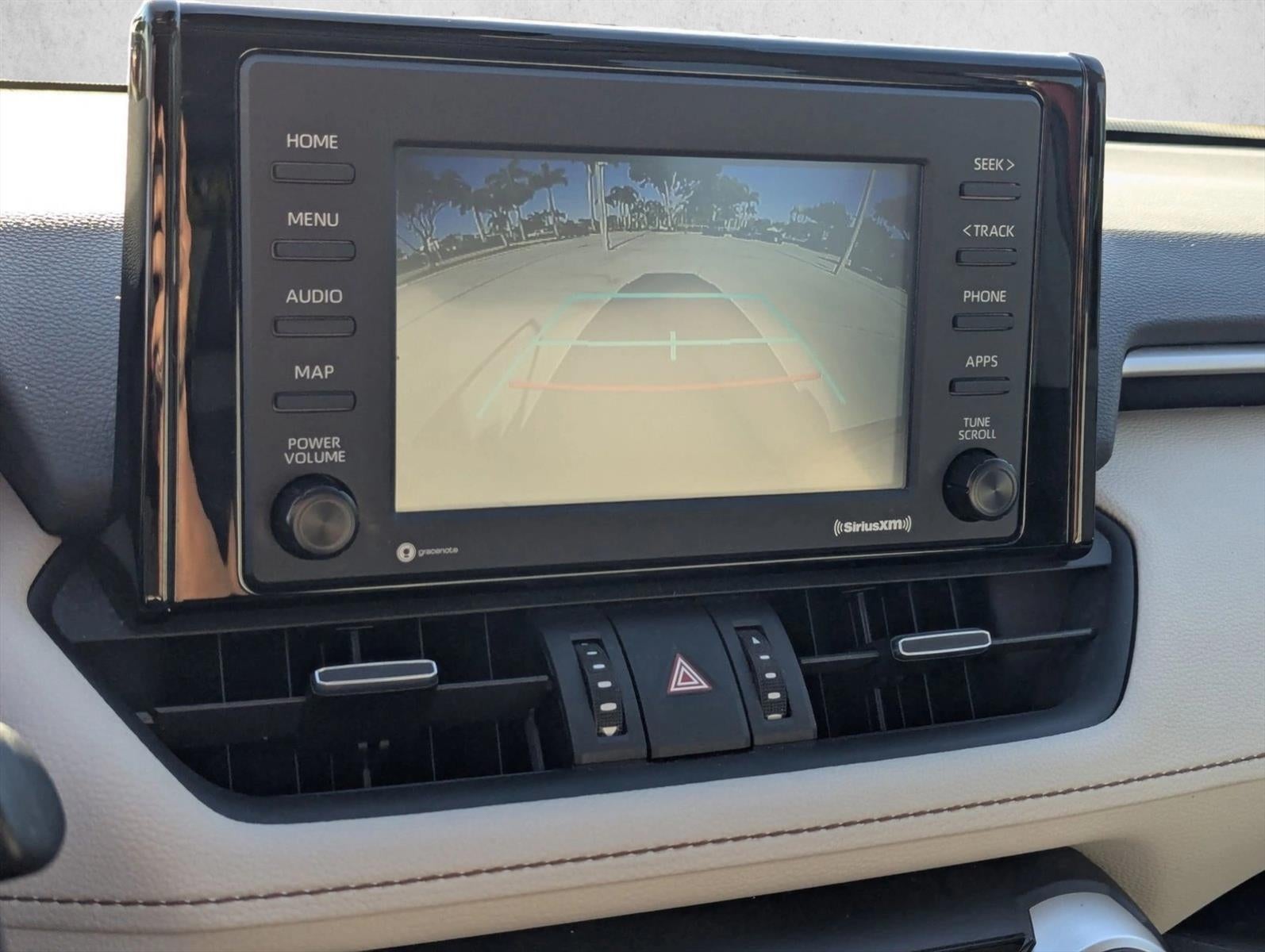 2020 Toyota RAV4 XLE Premium FWD (Natl)