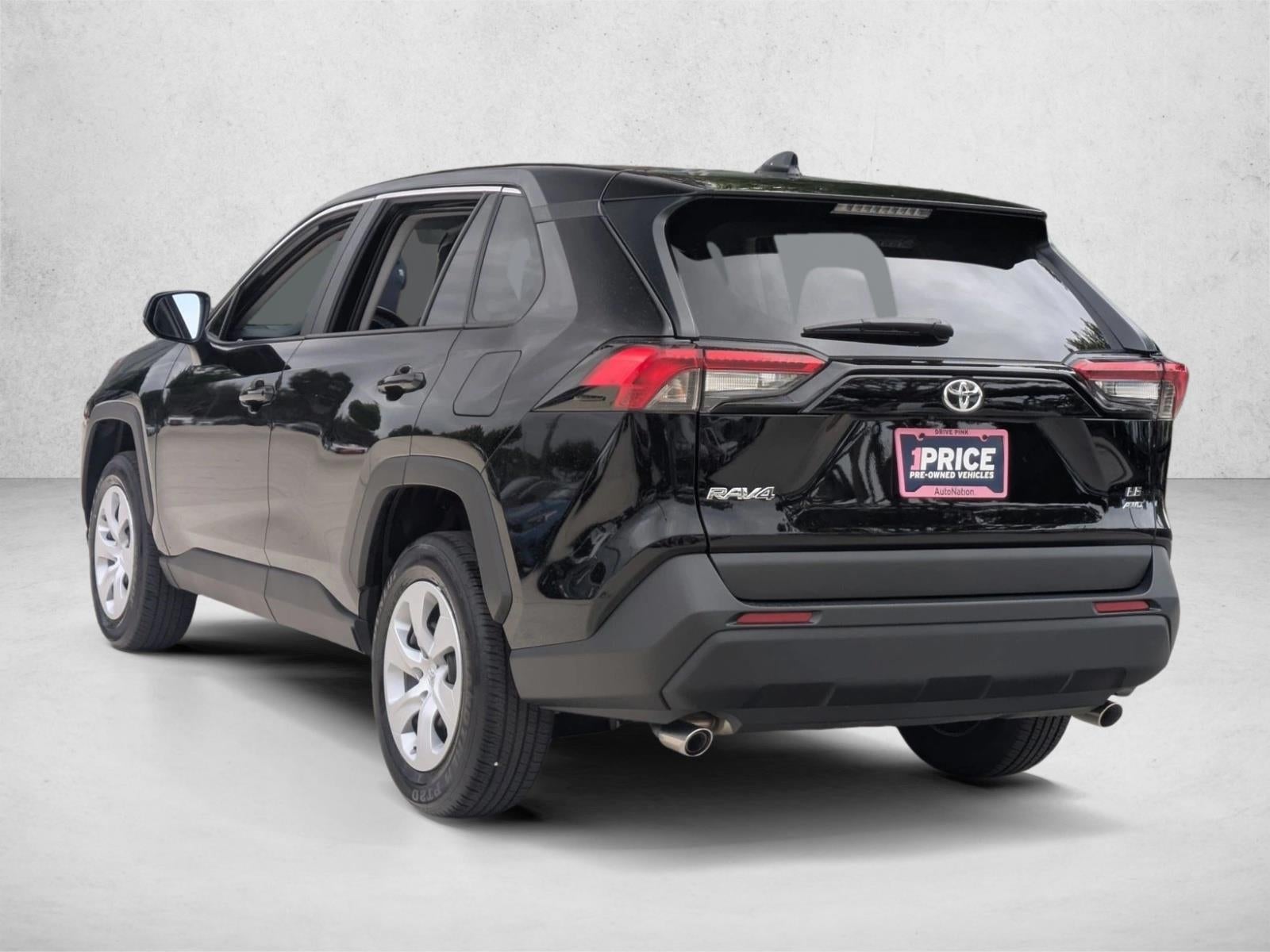 2025 Toyota RAV4 LE AWD (Natl)