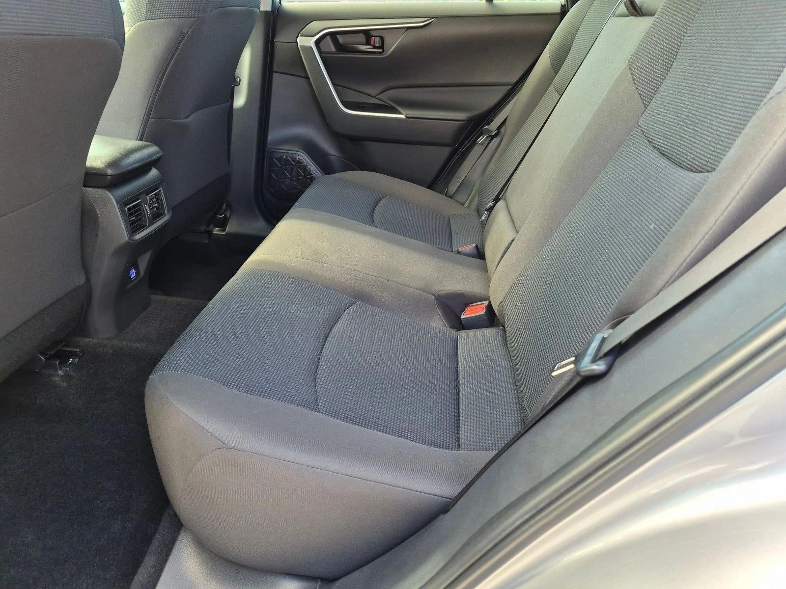 2024 Toyota RAV4 LE FWD (GS)