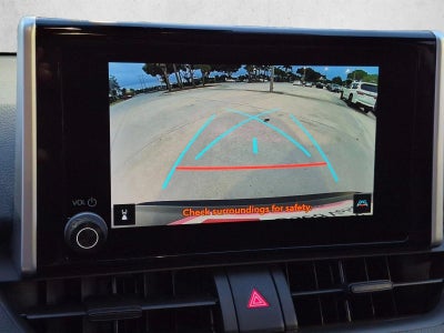 2025 Toyota RAV4 LE FWD (GS)
