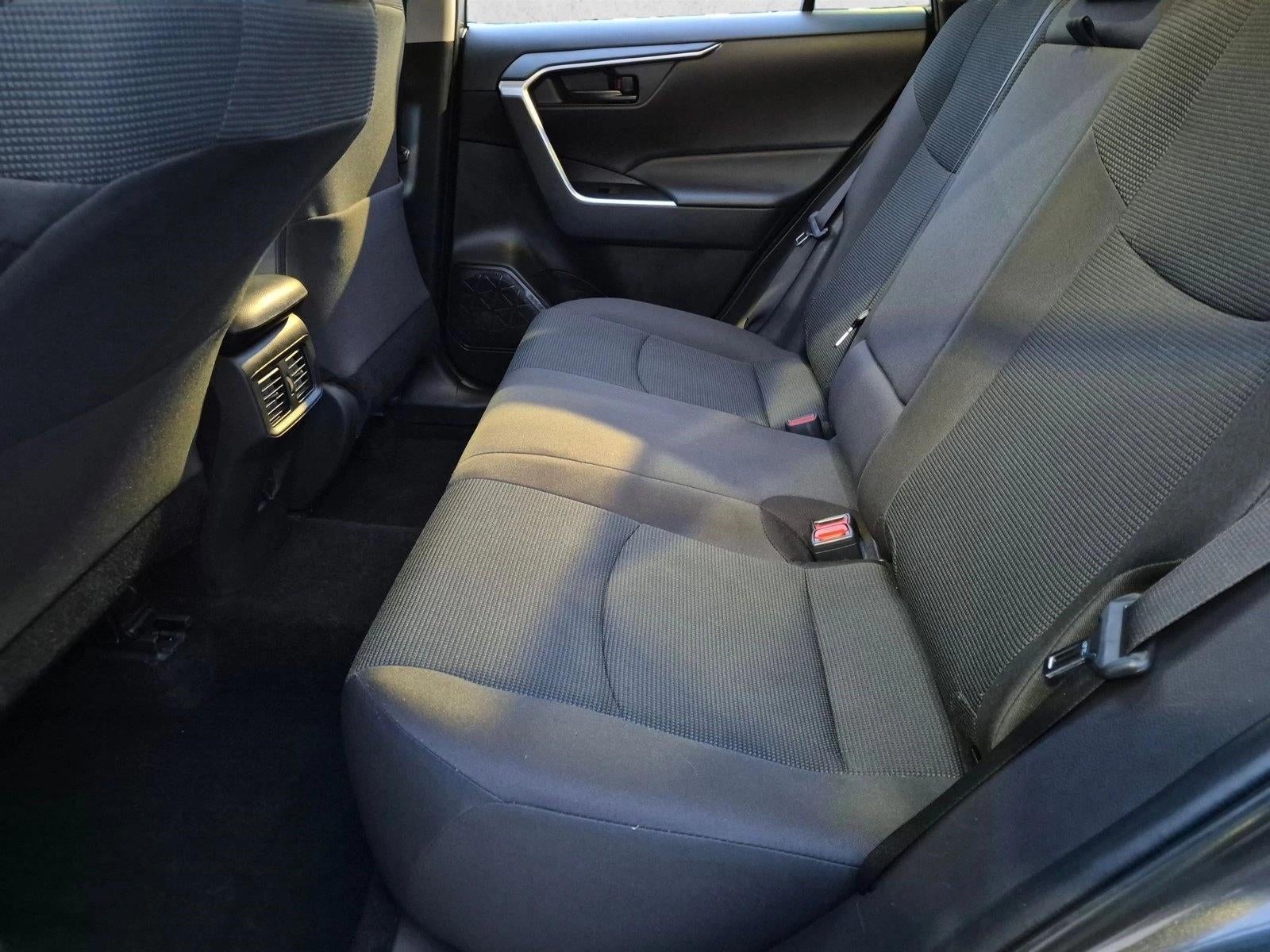 2025 Toyota RAV4 LE FWD (GS)