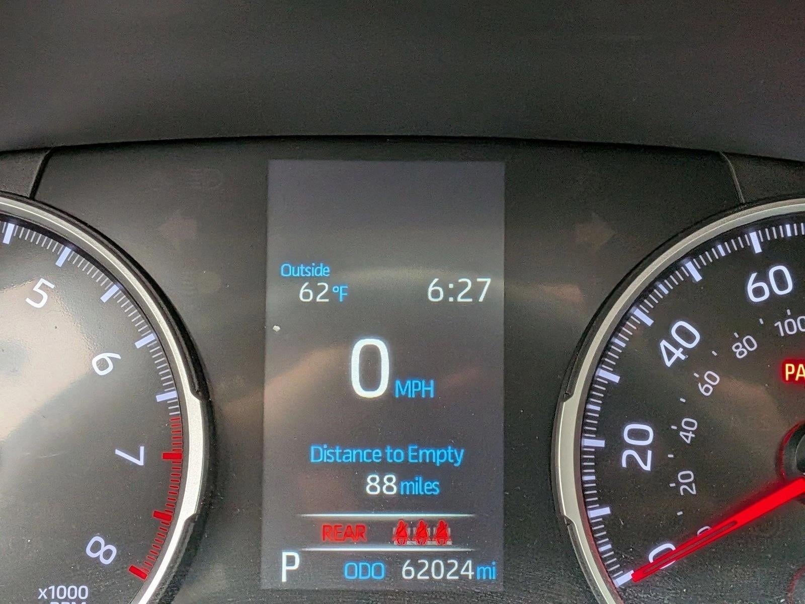 2022 Toyota RAV4 LE FWD (GS)