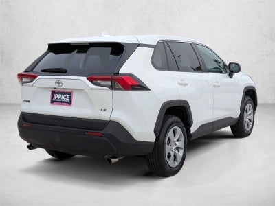 2022 Toyota RAV4 LE FWD (GS)