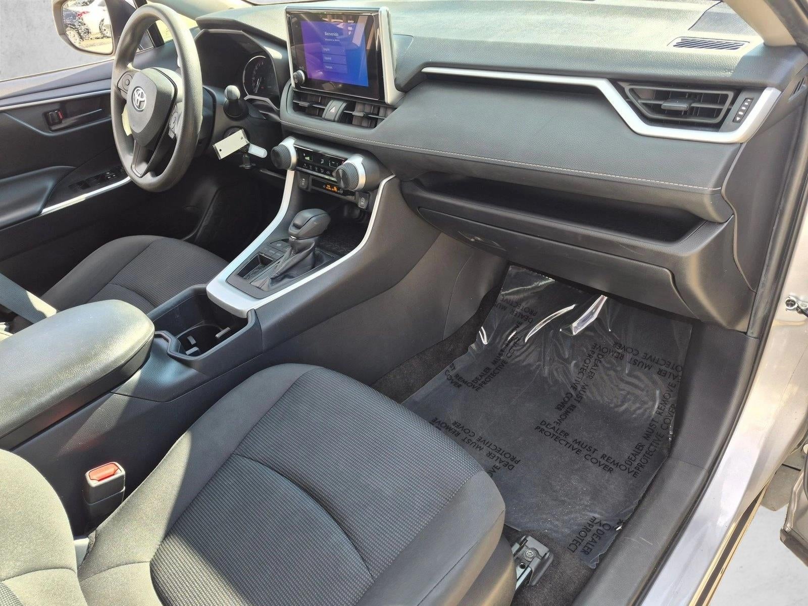 2024 Toyota RAV4 LE FWD (GS)
