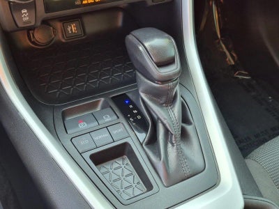 2023 Toyota RAV4 LE FWD (GS)