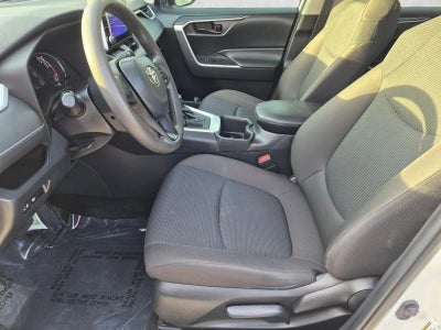 2023 Toyota RAV4 LE FWD (GS)