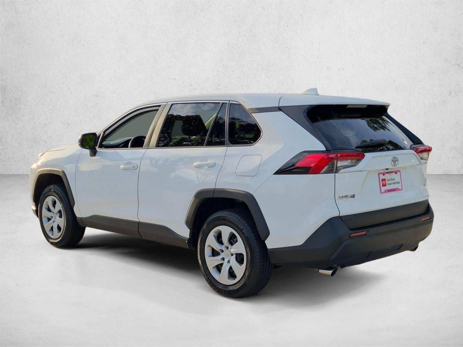 2023 Toyota RAV4 LE FWD (GS)