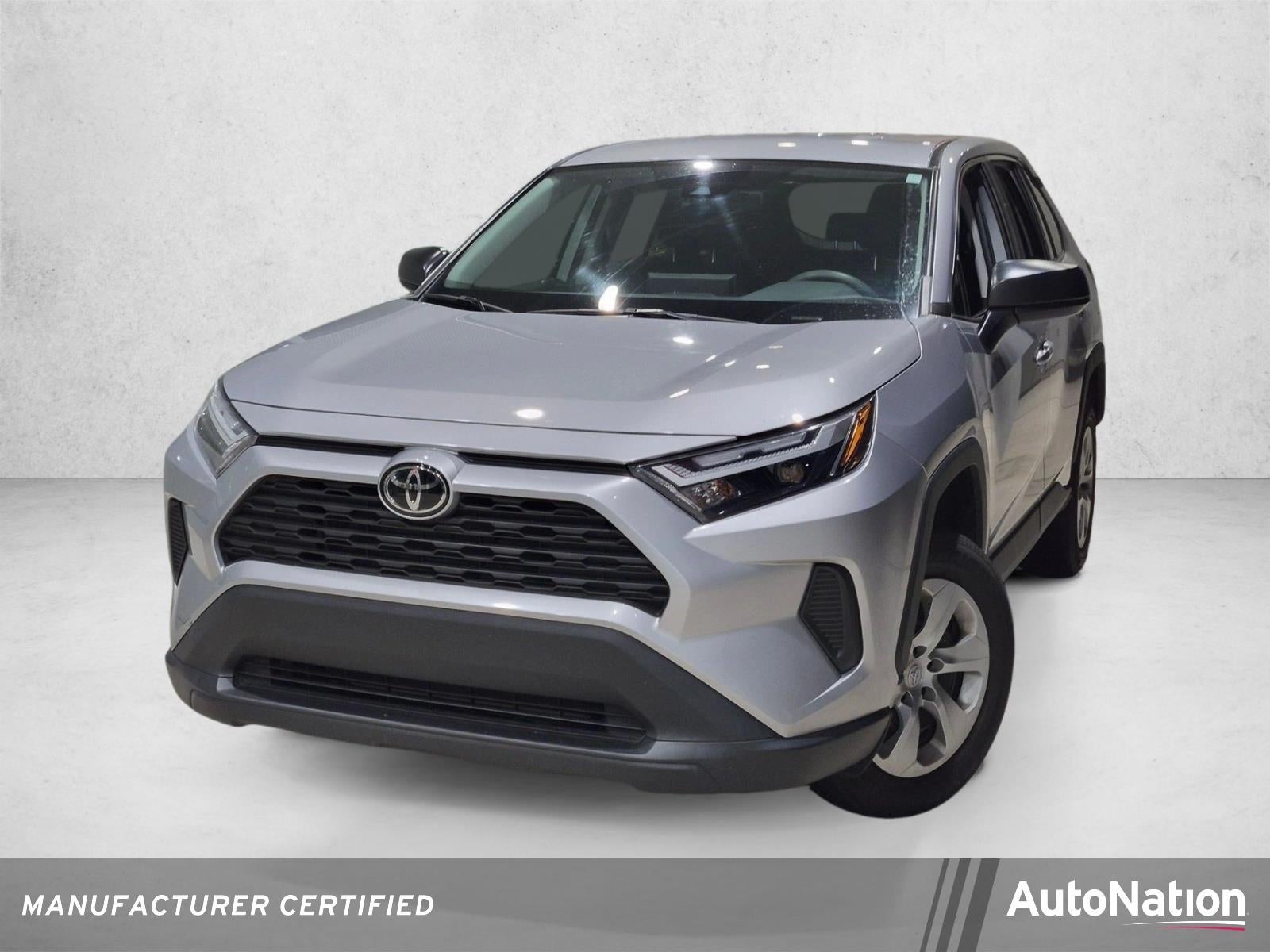 2024 Toyota RAV4 LE FWD (GS)
