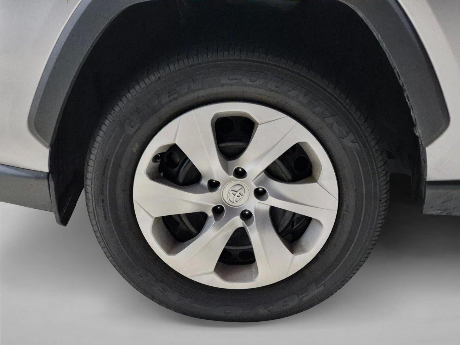 2024 Toyota RAV4 LE FWD (GS)