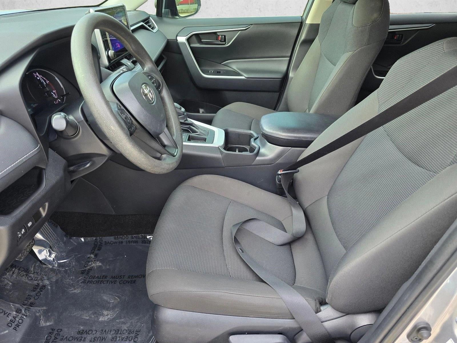 2024 Toyota RAV4 LE FWD (GS)