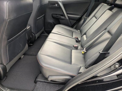 2017 Toyota RAV4 SE FWD (Natl)