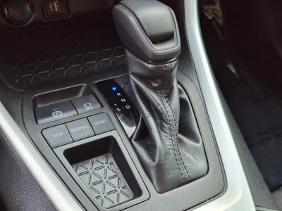 2023 Toyota RAV4 XLE FWD (GS)
