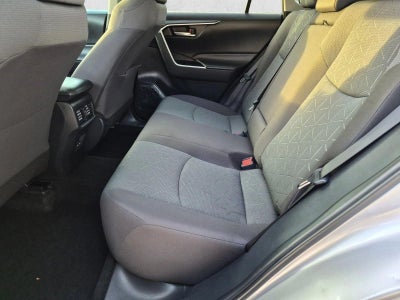 2023 Toyota RAV4 XLE FWD (GS)
