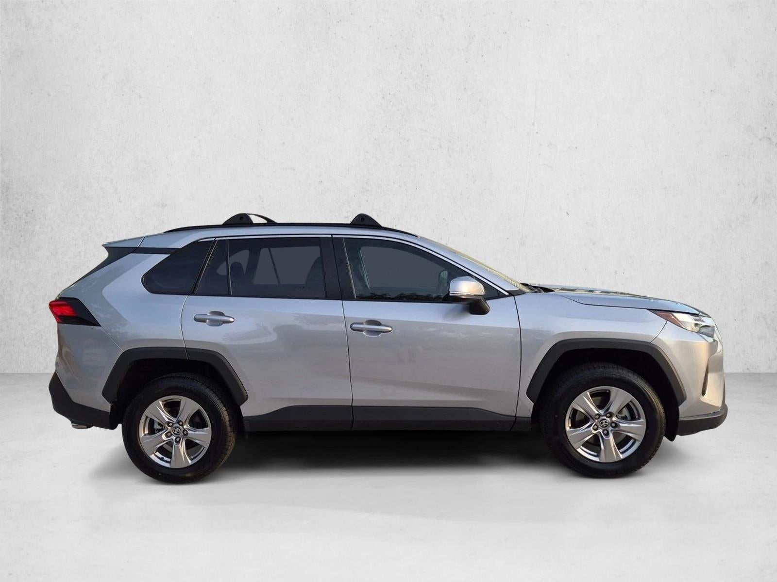2023 Toyota RAV4 XLE FWD (GS)