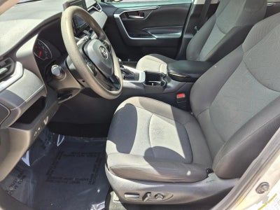2022 Toyota RAV4 XLE FWD (GS)
