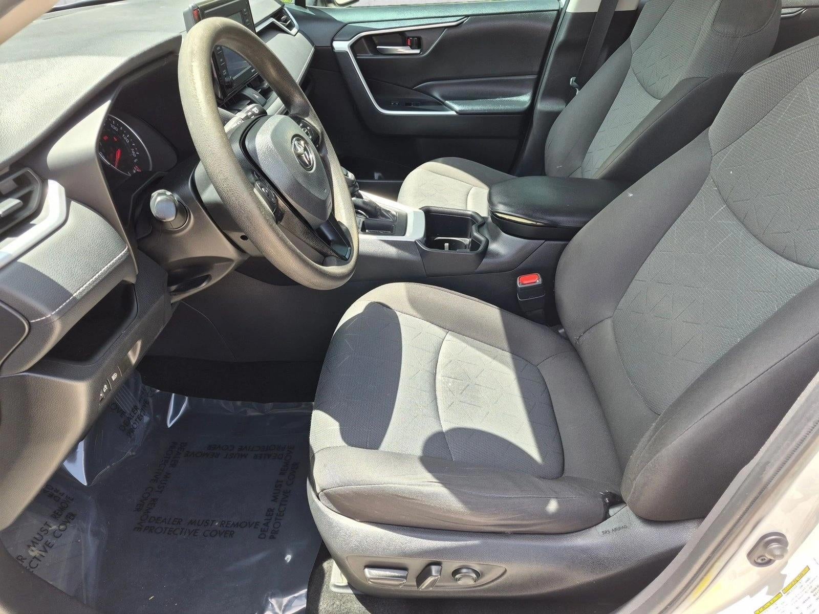 2022 Toyota RAV4 XLE FWD (GS)