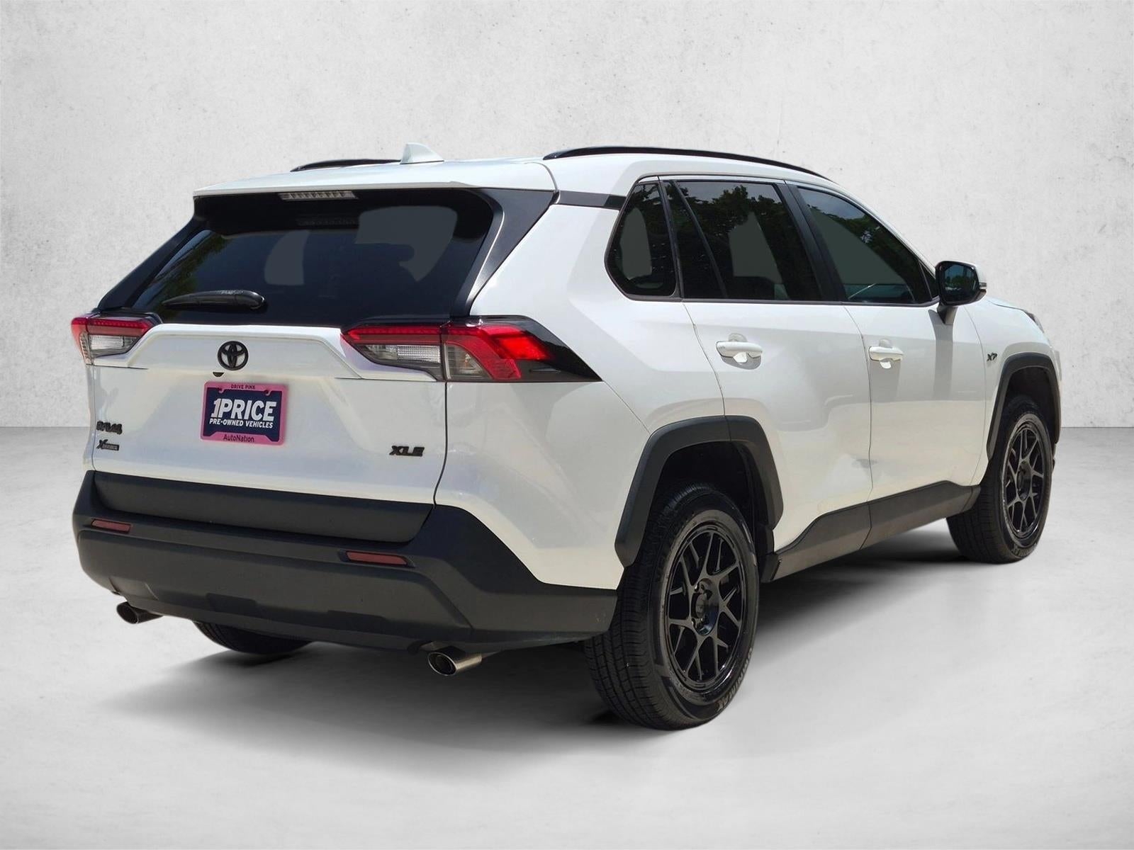2022 Toyota RAV4 XLE FWD (GS)