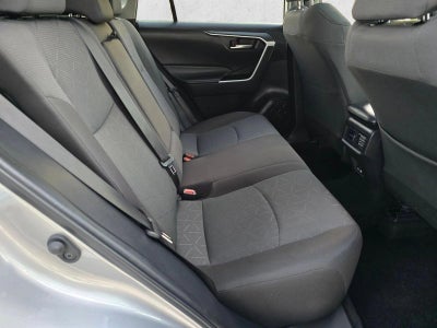 2025 Toyota RAV4 XLE FWD (Natl)