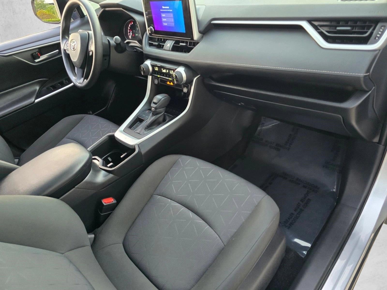 2025 Toyota RAV4 XLE FWD (Natl)