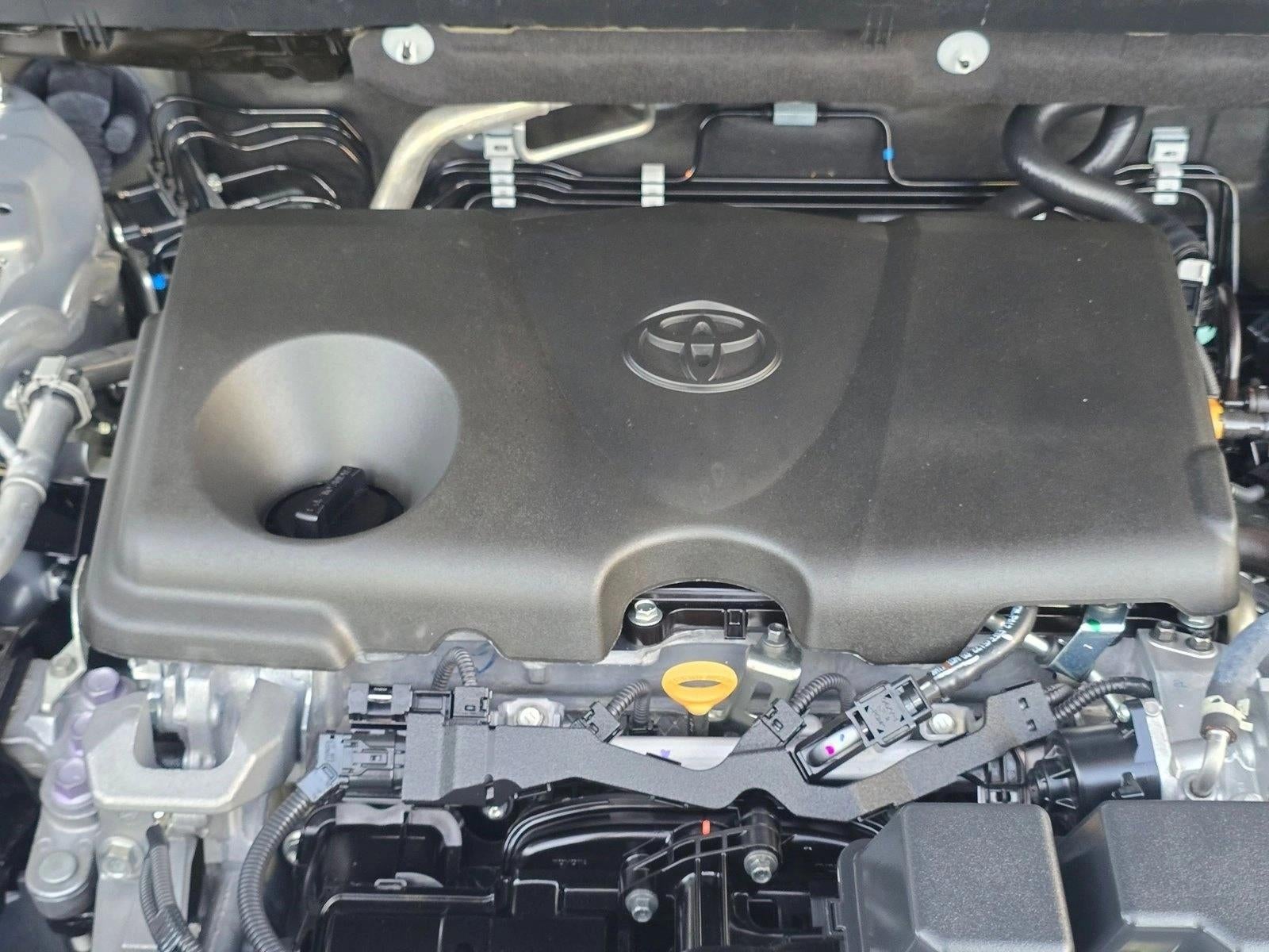 2025 Toyota RAV4 XLE FWD (Natl)