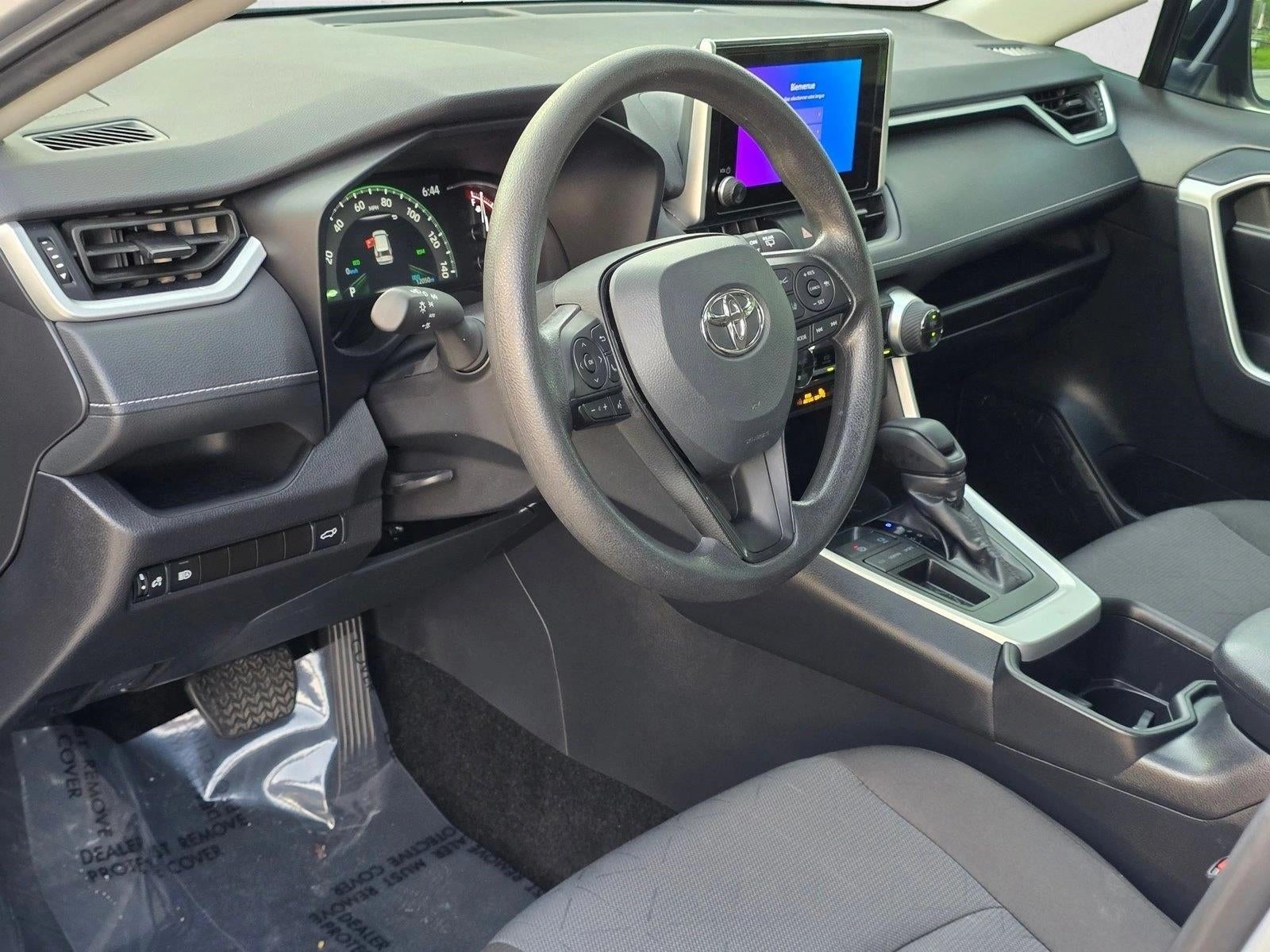 2025 Toyota RAV4 XLE FWD (Natl)