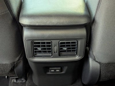 2025 Toyota RAV4 XLE FWD (GS)