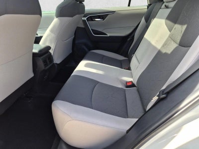 2021 Toyota RAV4 XLE FWD (GS)