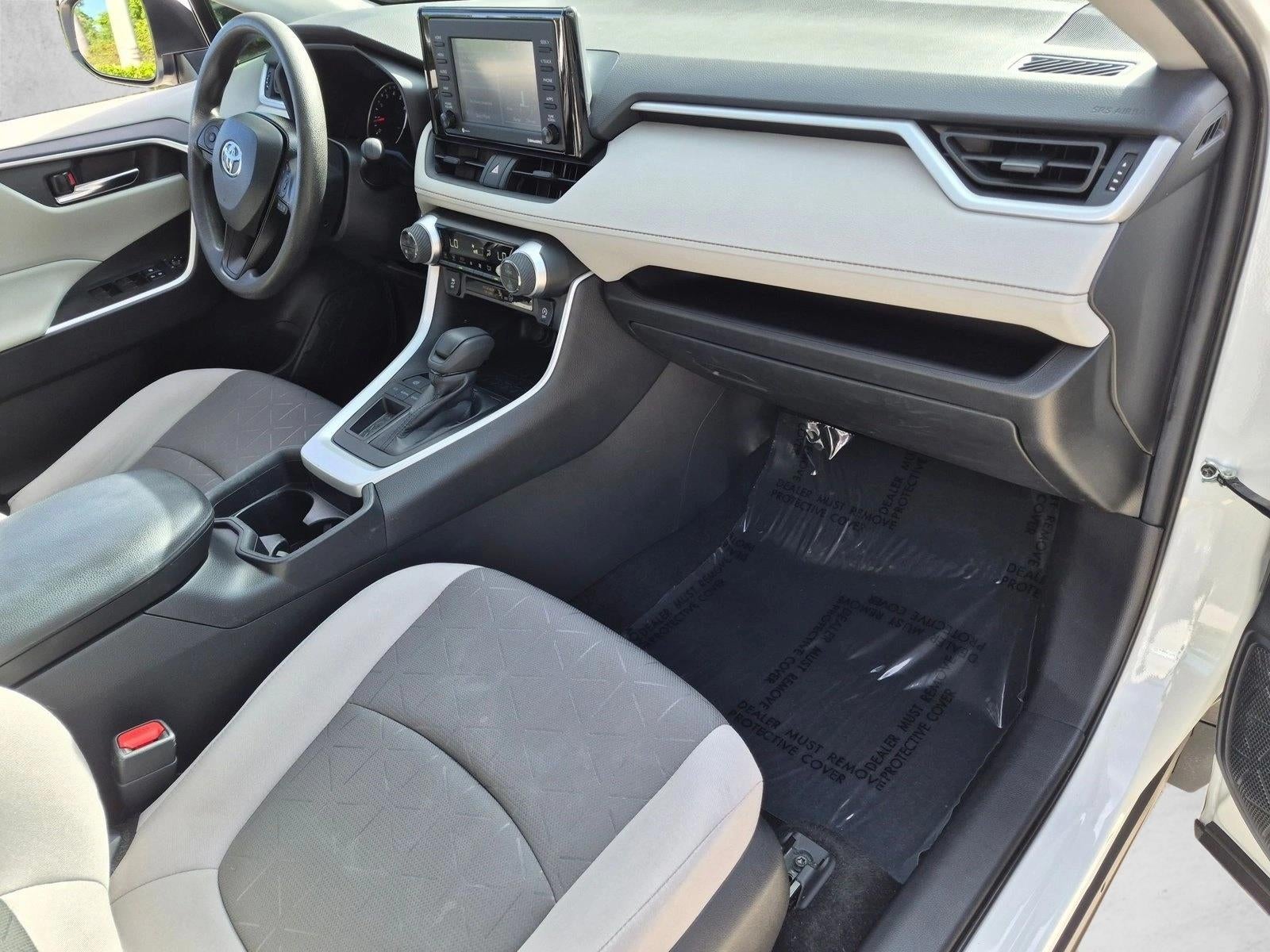 2021 Toyota RAV4 XLE FWD (GS)
