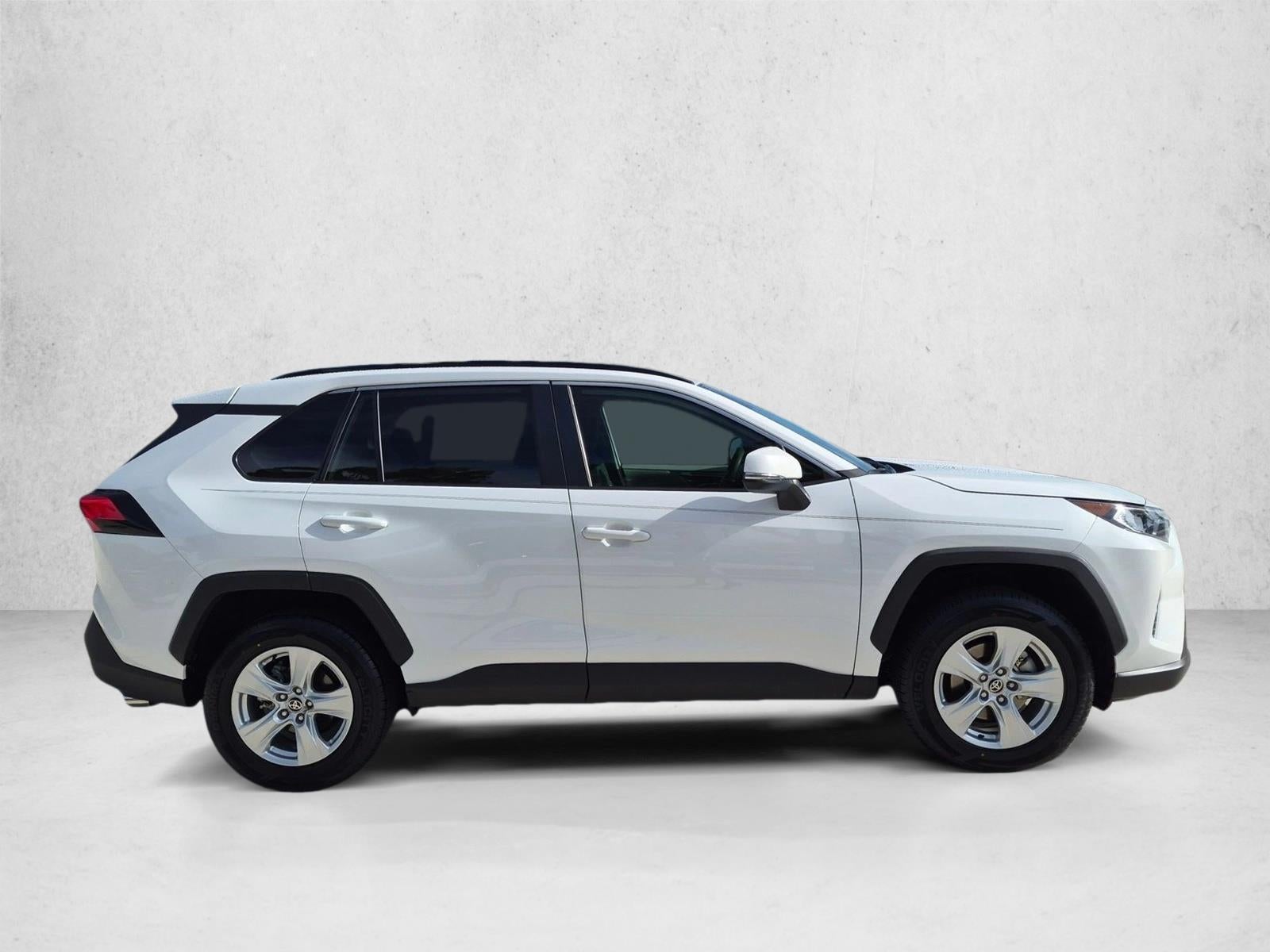 2021 Toyota RAV4 XLE FWD (GS)