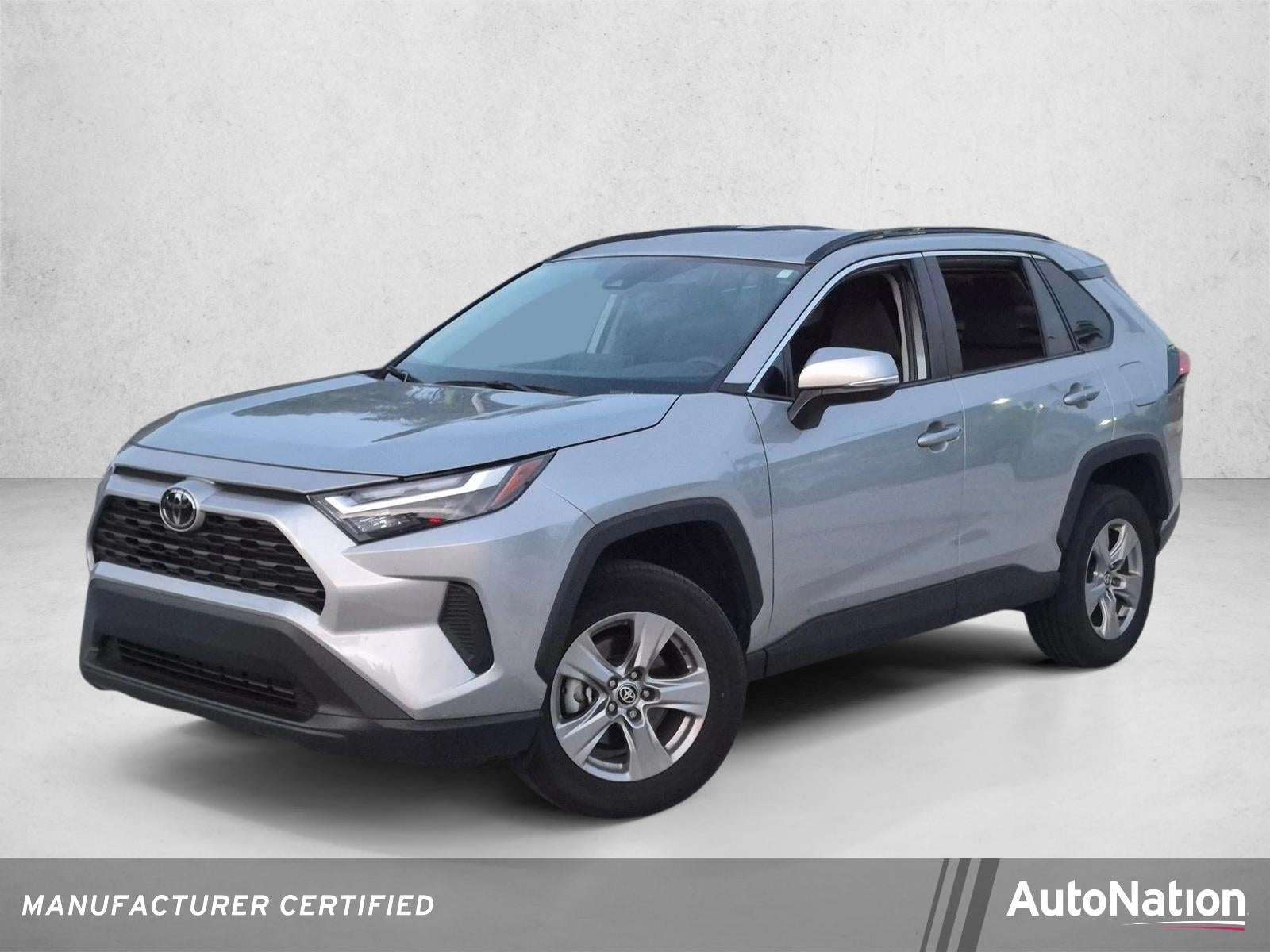 2025 Toyota RAV4 XLE FWD (GS)