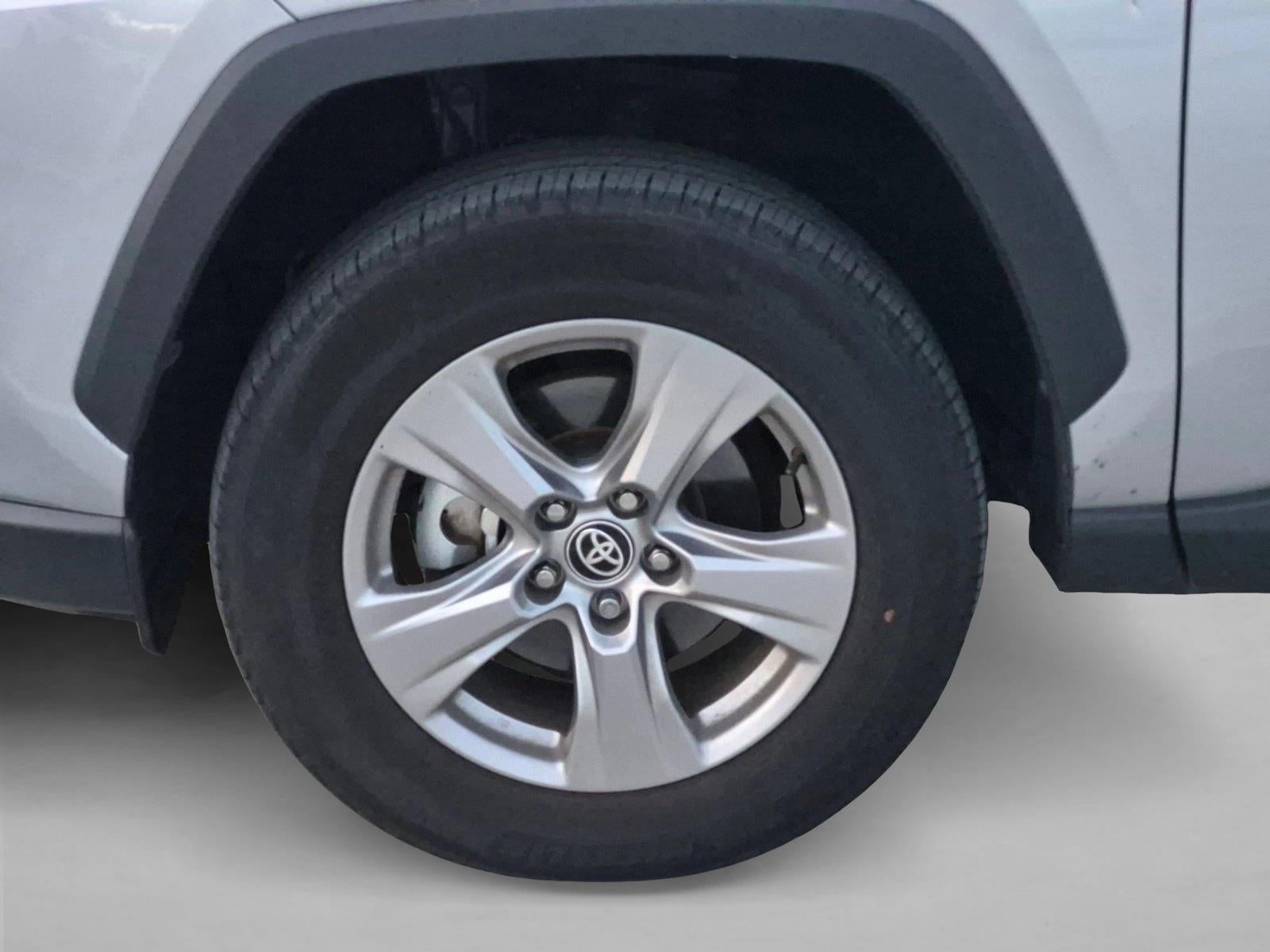 2025 Toyota RAV4 XLE FWD (GS)