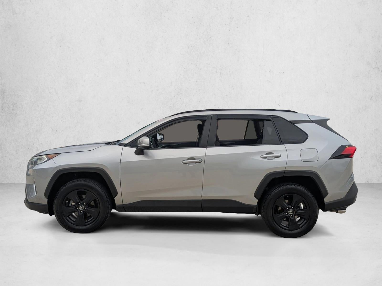 2019 Toyota RAV4 XLE FWD (GS)