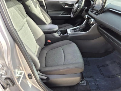 2021 Toyota RAV4 XLE FWD (GS)