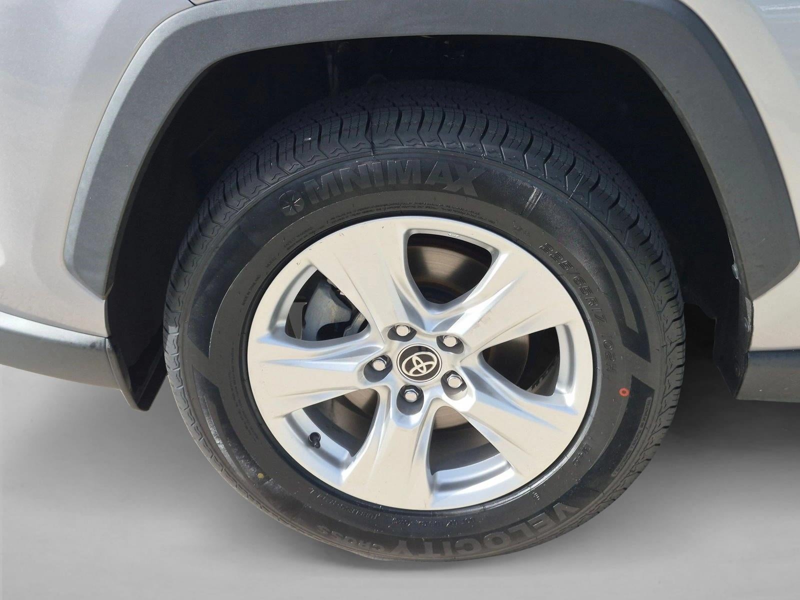 2021 Toyota RAV4 XLE FWD (GS)