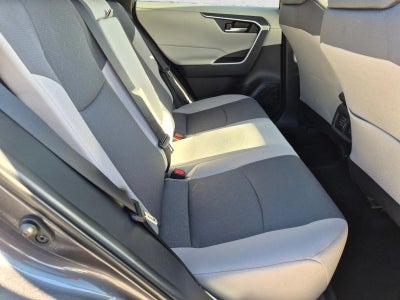 2025 Toyota RAV4 XLE FWD (Natl)
