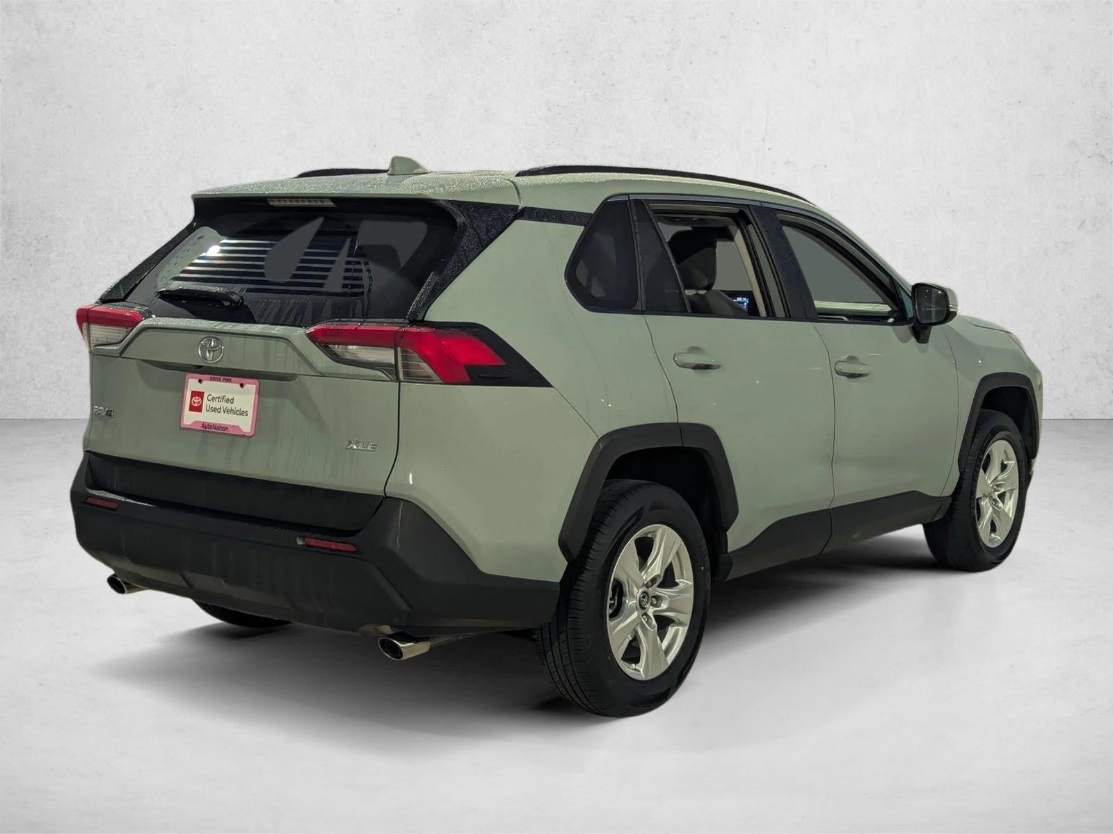 2020 Toyota RAV4 XLE FWD (GS)