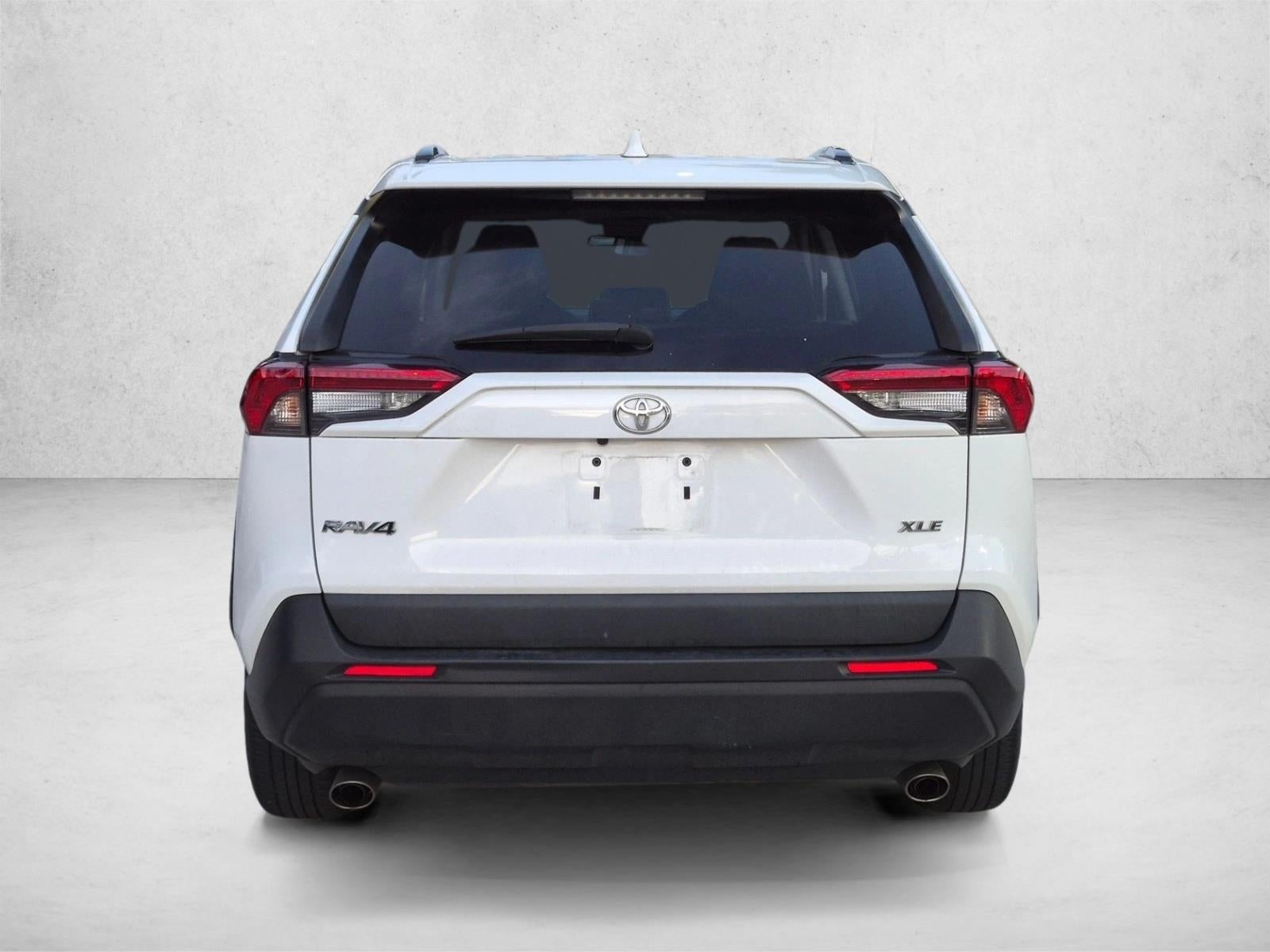 2021 Toyota RAV4 XLE FWD (GS)